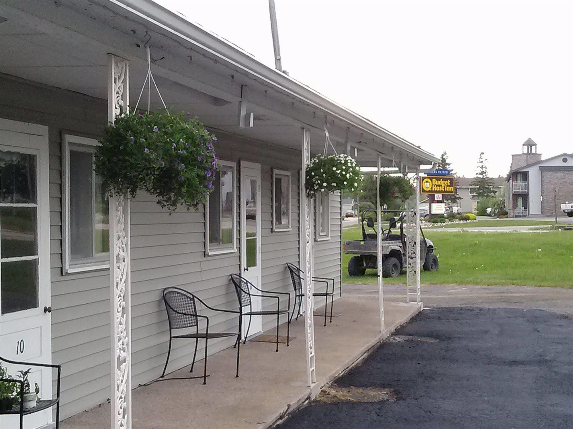 Huron Inn Saint Ignace Exterior photo